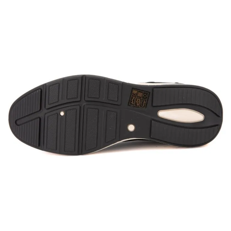 Baskets de ville à lacets semelle blanche Homme BURTON OF LONDON