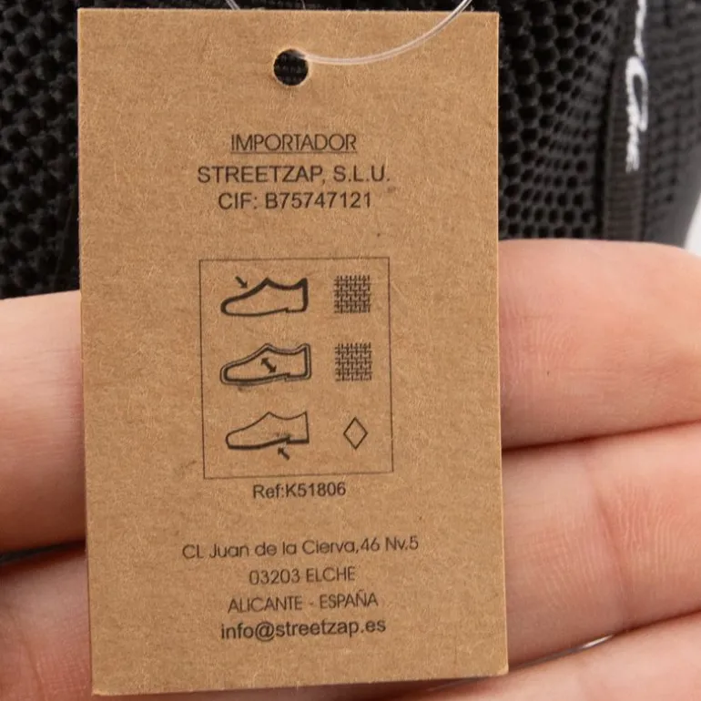 Baskets semelle épaisse perforée k51811 Homme NEW ONE