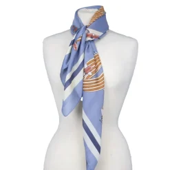 Carré toucher soie à fleurs et papillons liseré bleu ciel 90x90cm TORRENTE