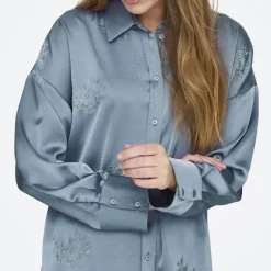 Chemise Marta effet satiné à manches longues Femme ONLY