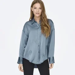 Chemise Marta effet satiné à manches longues Femme ONLY