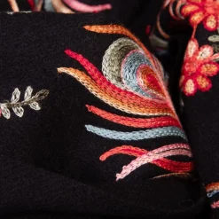 Echarpe noire brodée à fleurs Lindsay 70x180cm Mixte BURTON OF LONDON