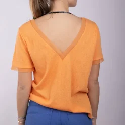 Haut corail manches courtes Col V devant et au dos Femme DEELUXE 74