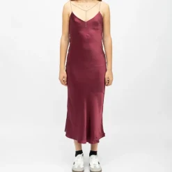 Robe mi longue velours avec bretelles bijoux rainee Femme LA PETITE ETOILE