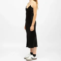 Robe mi longue velours avec bretelles bijoux rainee Femme LA PETITE ETOILE