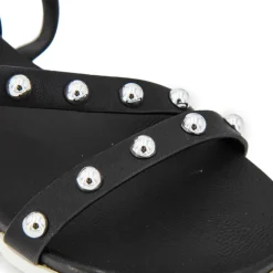 Sandales plates à brides cloutées semelle crantée Femme MARIAMARE